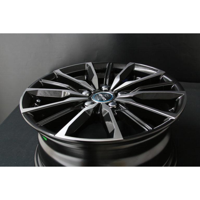 業販限定販売] [新品] [4本セット] 17インチ SMACK VALKYRIE  