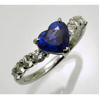 3420【サファイアリング】1.53ct D0.50ct Pt 高彩度の美しい青 ハート 