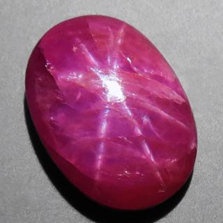 スタールビー ルース 9.37ct シャープなスター効果 久しぶりのベトナム 