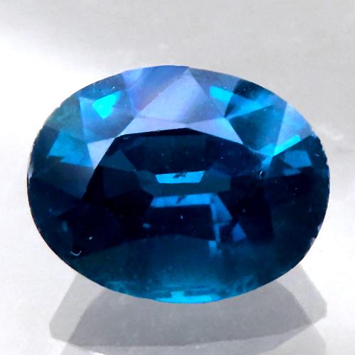 レアストーン ルース グリーンカイヤナイト 2.59ct 高彩の青緑 