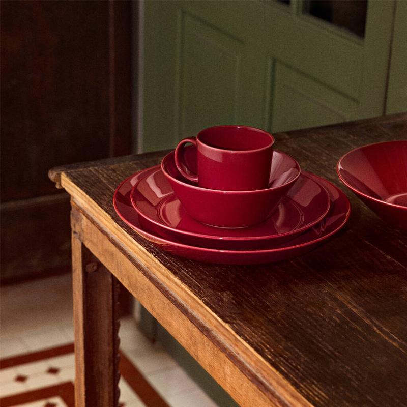 【新品】 iittala ティーマ 15cm ボウル セール20%OFF iittala（イッタラ） 赤　レッド ティーマ　ボウル　15cm イッタラ 食器
