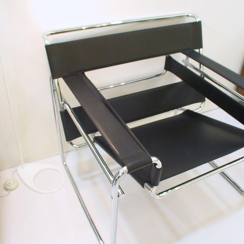 マルセル・ブロイヤー 10/2〜28レザーケアキットプレゼント