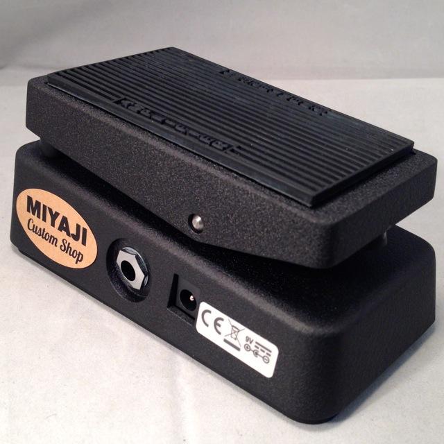 Miyaji Custom Shop/Jim Dunlop CBM95 Cry Baby Mini Wah Miyaji Custom Shop/Jim Dunlop CBM95 Cry Baby Mini Wah