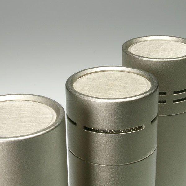 NEUMANN/KM 185_1