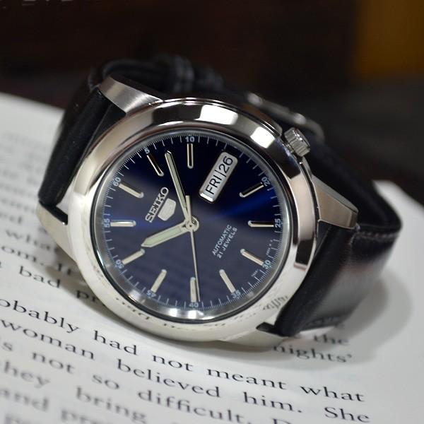 〈美品〉 SEIKO5 自動巻き　ネイビー　新品バンド交換済み Seiko 5 セイコー5 海外モデル 逆輸入 SEIKO5 メンズ 自動巻き