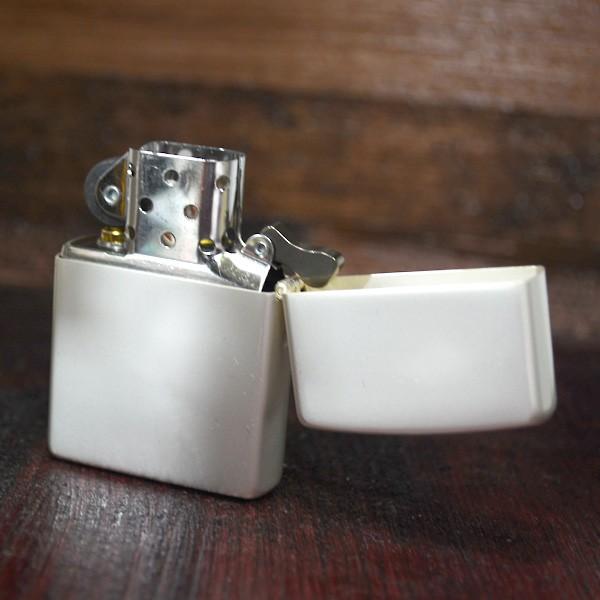 ZIPPO ジッポー ライター ホワイトパール 白 : セイコー5とZIPPO