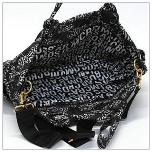 マークバイマークジェイコブス オムツ替えマット付 ロゴステッチ キルティング ナイロン マザーズバッグ 2WAYショルダー M0001484A 80011 BLACK MULTI BLACK マークバイマークジェイコブス オムツ替えマット付 ロゴステッチ キルティング ナイロン マザーズバッグ 2WAYショルダー M0001484A MULTI MARC