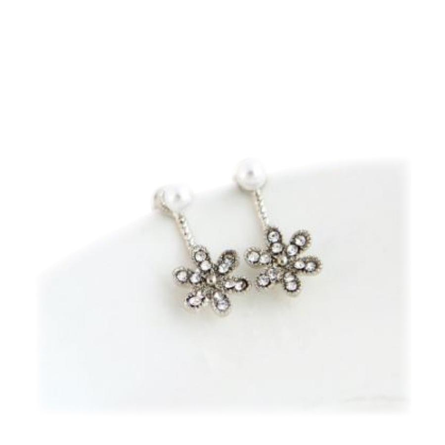 ピアス 花 プチプラ アクセサリー レディース ファッション ゴールド シルバー ストーン フラワー モチーフ 小さい 飾り ジュエリー S E 18as Faac F054 ショックプライスyahoo 店 通販 Yahoo ショッピング