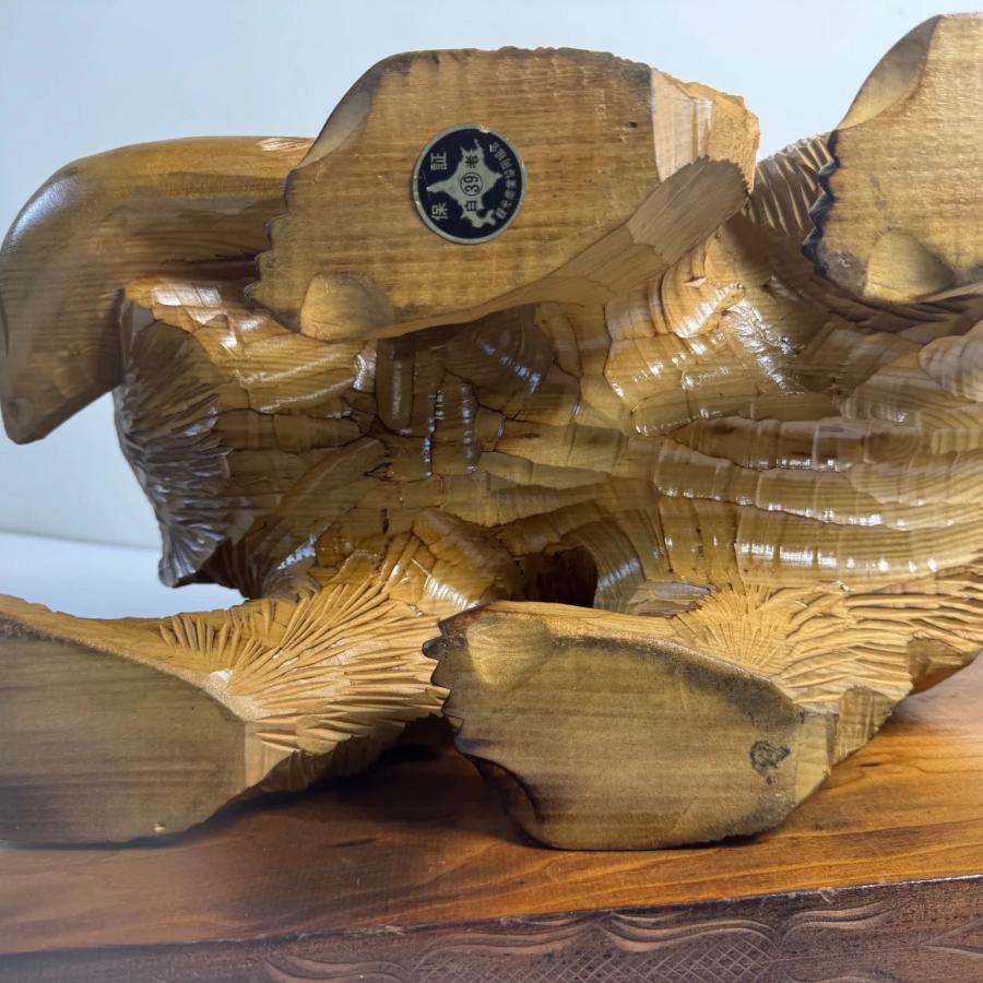 北海道民芸品　木彫りの熊 北海道 木彫り熊 鮭をくわえた熊】伝統工芸 民芸品 置物 天然木 彫刻