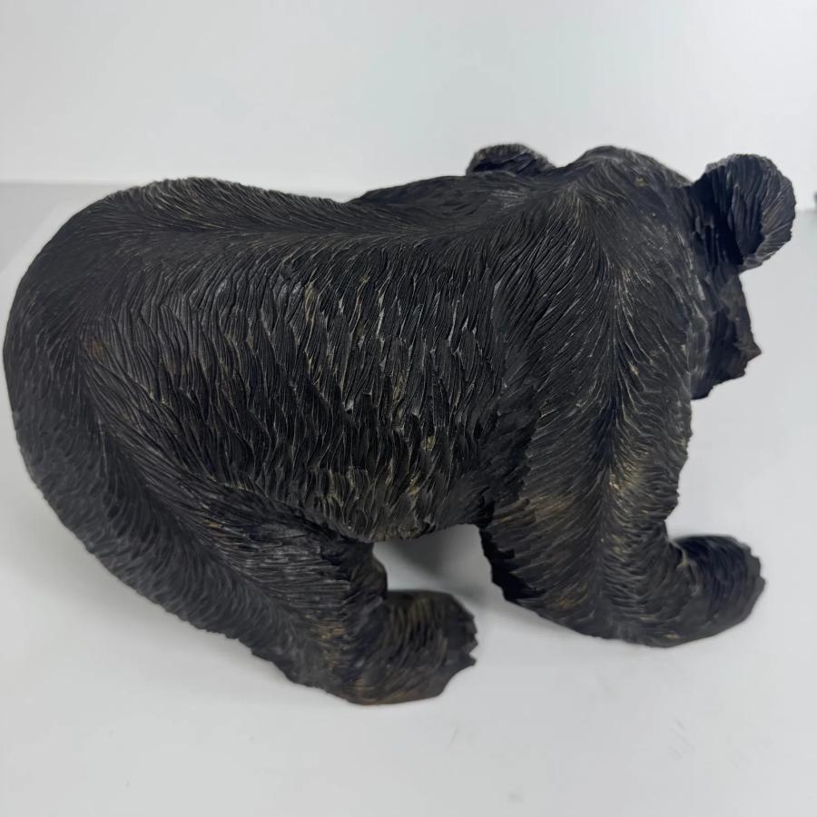 北海道伝統工芸 木彫りの熊 鮭くわえ彫刻 作家銘あり 彫刻アート 置物
