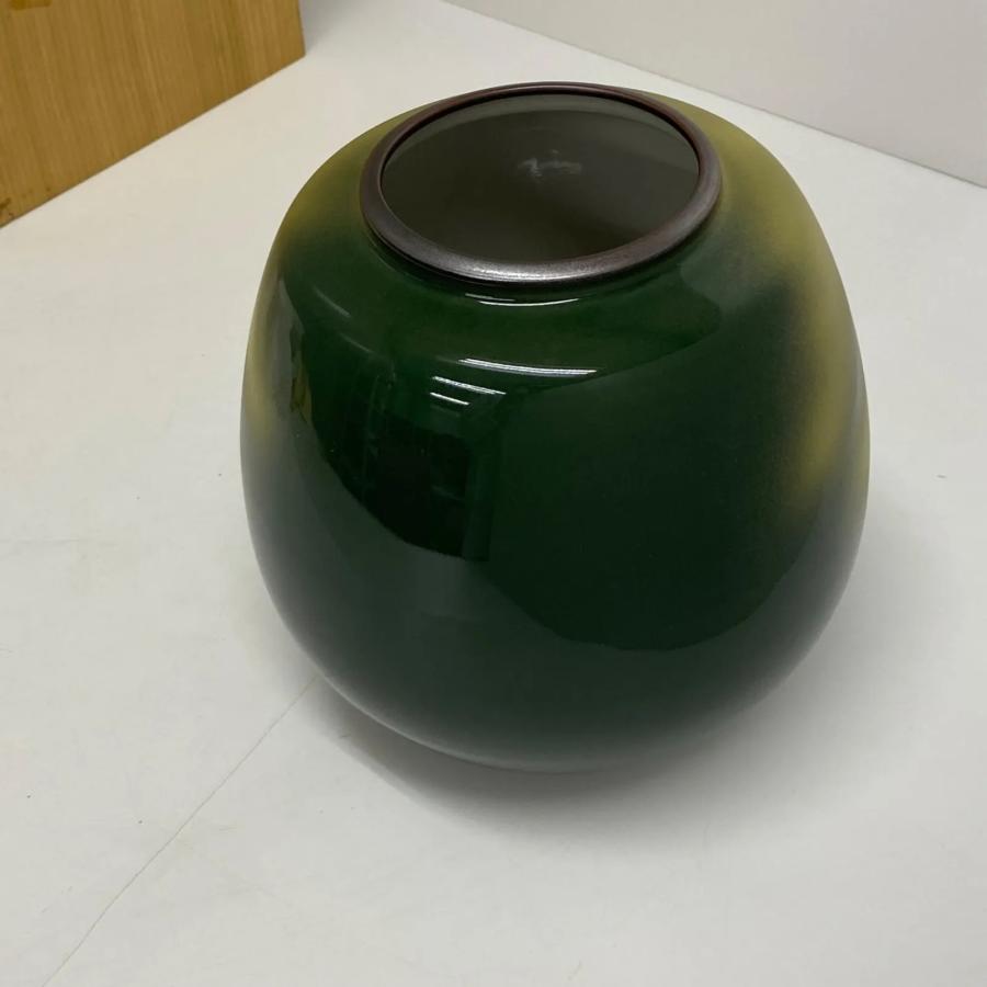 九谷焼　金彩花つめ紋壺　共箱　送料込み1211 九谷焼 金彩花つめ紋壺 共箱 送料込み1211 九谷焼 金彩花つめ紋