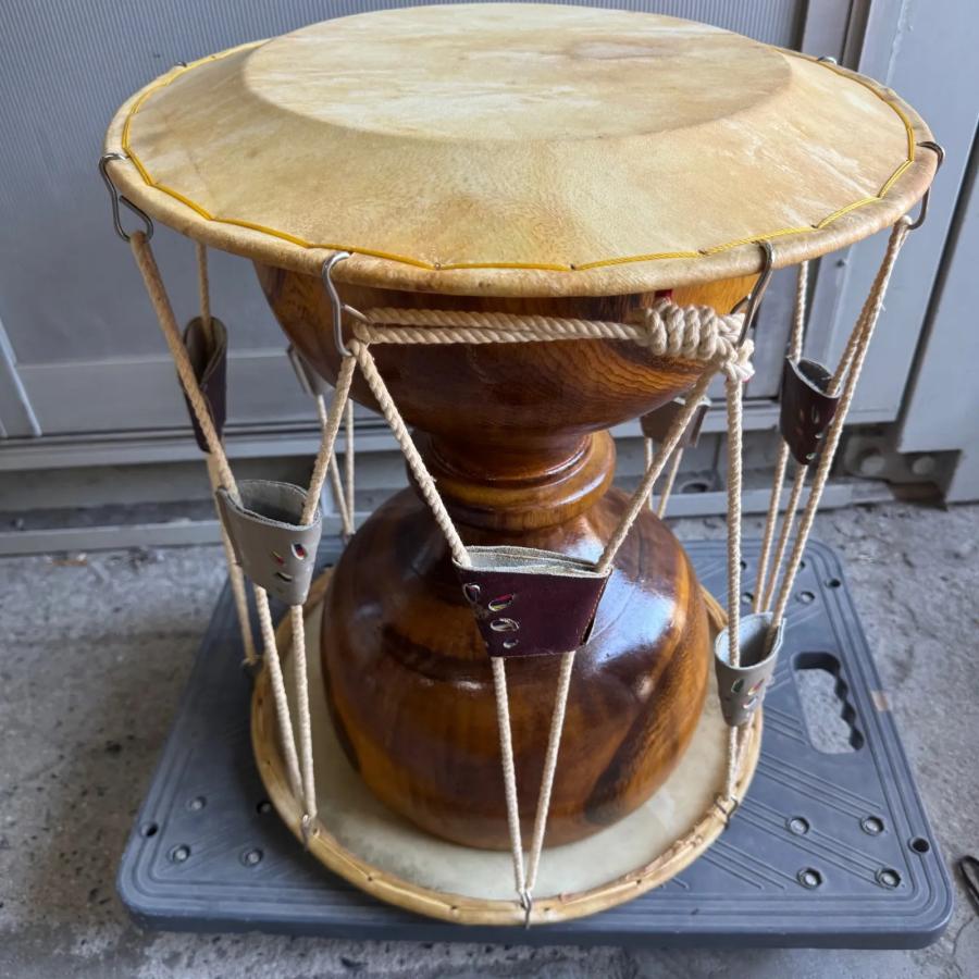韓国伝統楽器 チャンゴ（杖鼓） バチ付き 木製 約43cm×高さ48cm カバー