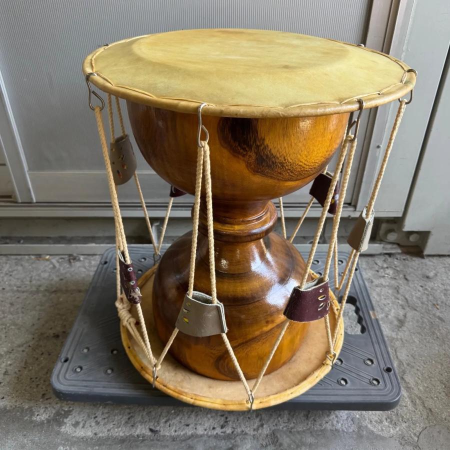 韓国伝統楽器 チャンゴ（杖鼓） バチ付き 木製 約43cm×高さ48cm カバー