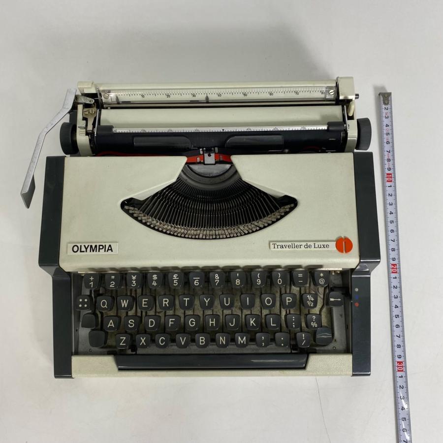 OLYMPIA Traveller de Luxe ヴィンテージ タイプライター オリンピア