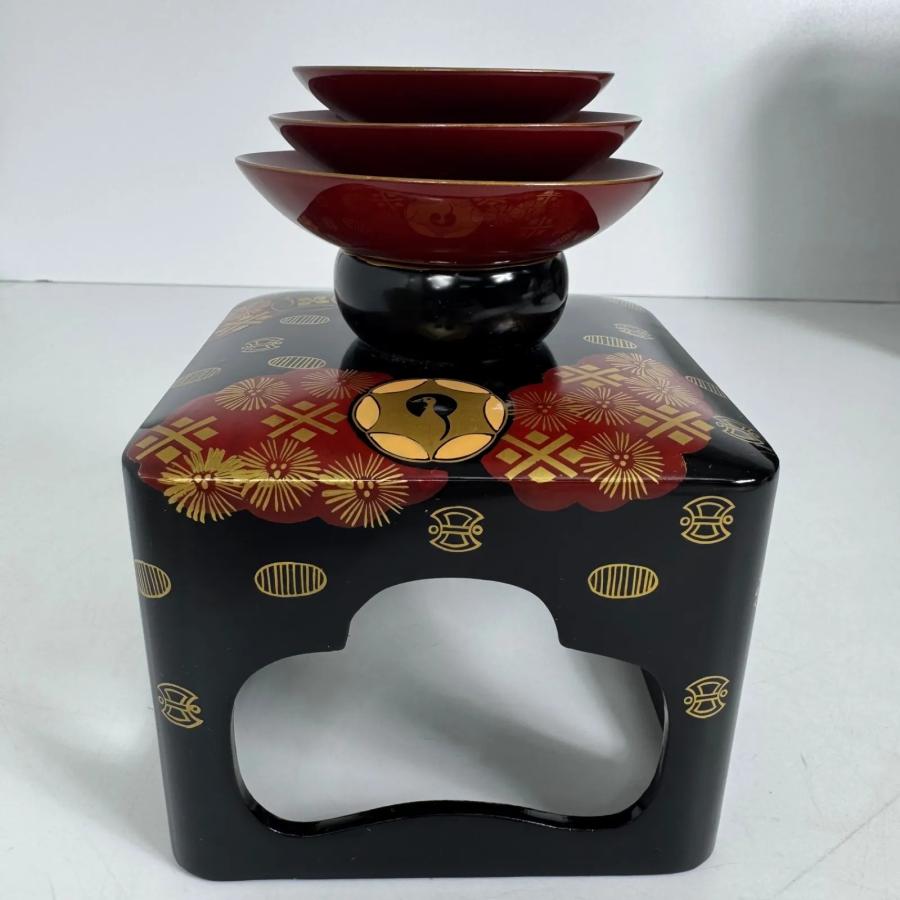 会津塗 黒塗 絵島型 四ツ揃 婚礼用 漆器セット 木箱入 金彩 鶴文様