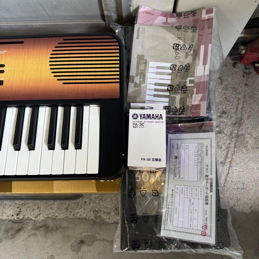 YAMAHA（ヤマハ） 電子キーボード PSR-E360MA 展示品 61鍵盤 木目調