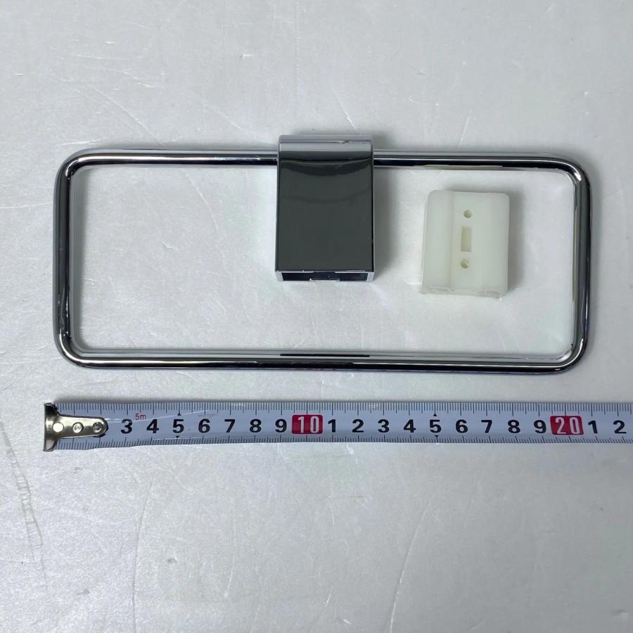 【展示品】LIXIL 壁付収納棚 TSF-103WU 棚付2連紙巻器 CF-AA64 タオルリング 3点セット 木目調 トイレ収納 |  | 09