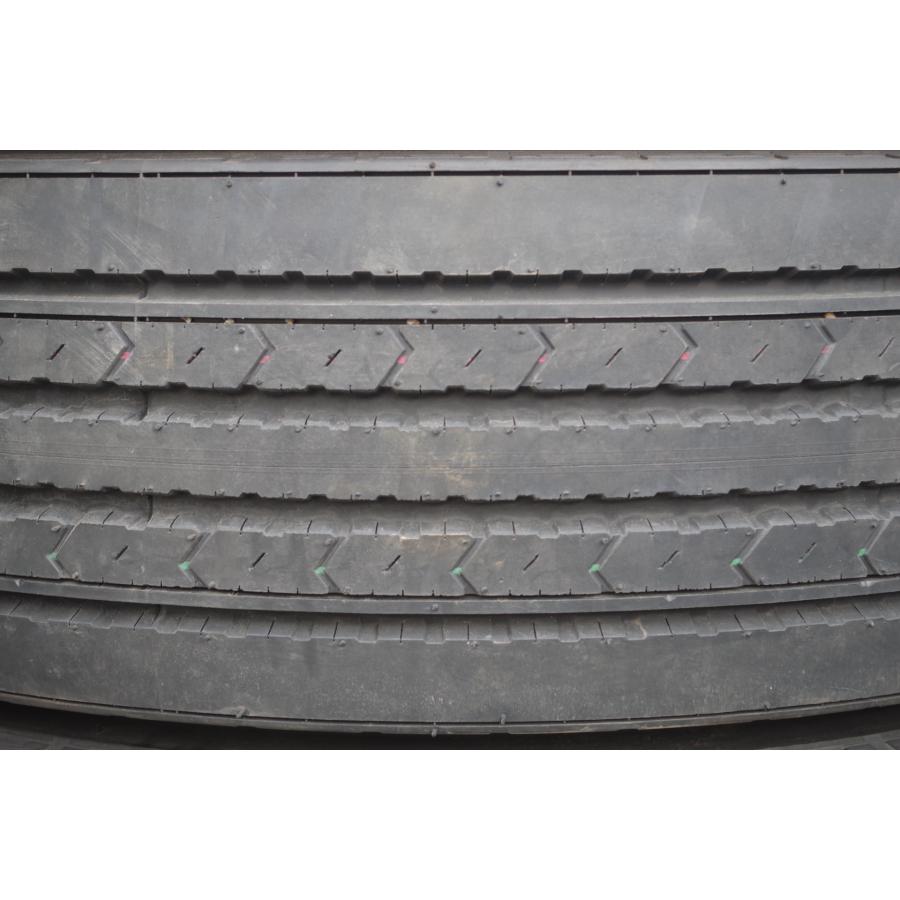 A-461(直接引き取り限定)ランクN ほぼ新品 イボ少しあり 275/80R22.5 151/148J ダンロップ SP330 2025年 夏タイヤ 8本SET トラックの画像