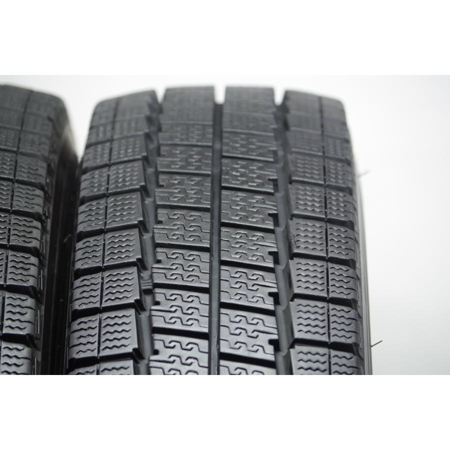 V-403(送料無料/代引きOK)ランクS 中古 美品 165/80R14 91/90N ダンロップ ウインターマックスLV01 2024年 9〜9.5分山 スタッドレス 2本の画像
