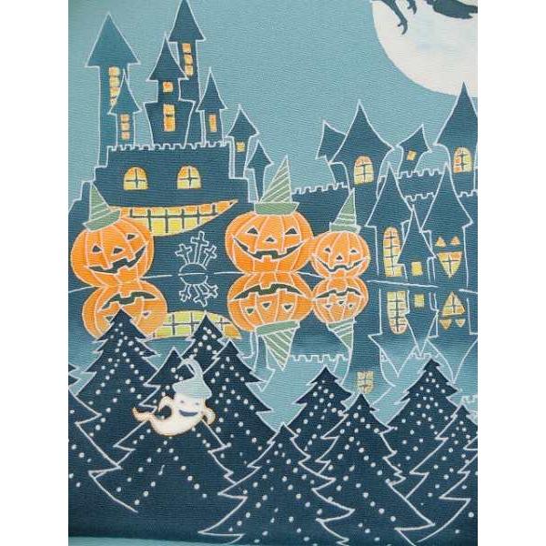 手描友禅作家　佐藤 洋宜　作　染め九寸名古屋帯　ハロウィン　水色地　かぼちゃ　コウモリ　魔女　月　ハロウィンが待ち遠しくなるとても楽しい絵柄_6
