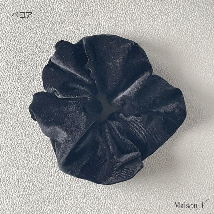 ボリュームベロアシュシュ・パールベロアビッグシュシュ |  | 10