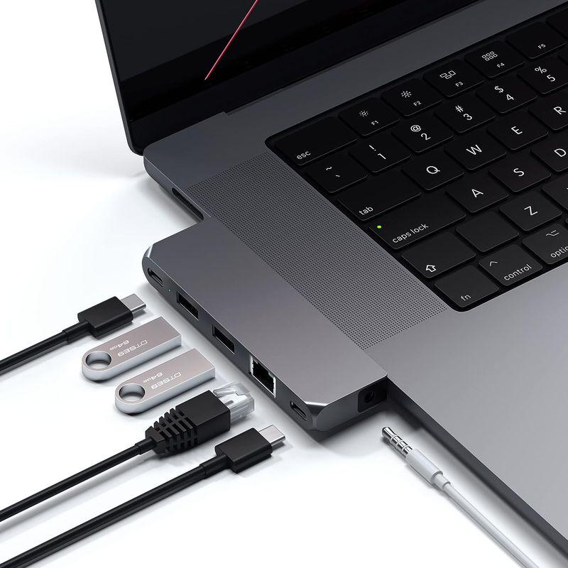 Satechi USB-C Proハブ ミニ 6-in-2 (スペースグレイ) USB4, USB-Aデータ, USB-Cデータ (MacB｜moaa-2-store｜02