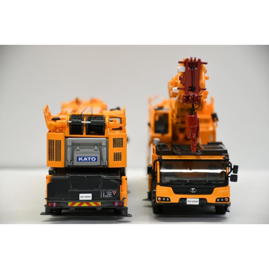 オールテレーンクレーン KA-1300R 1/50スケール ミニチュア : モアア