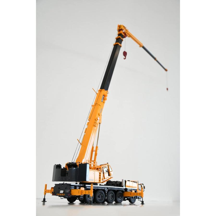 オールテレーンクレーン KA-1300R 1/50スケール ミニチュア : モアア