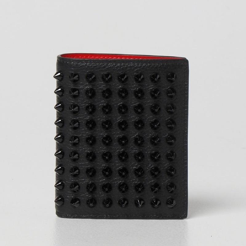 Christian Louboutin Patis 二つ折り財布 ルブタン Christian Louboutin（クリスチャンルブタン） ルブタン PAROS WALLET