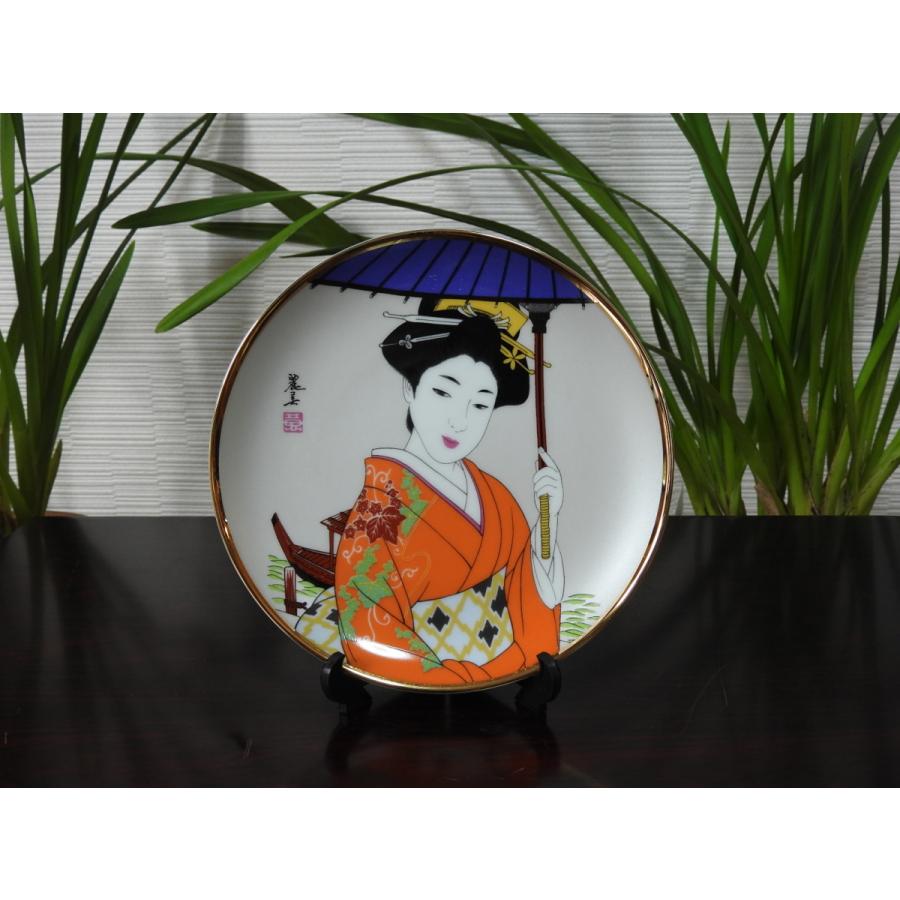 美人絵芸者絵画（傘）25.5cmD 絵皿・美人画絵皿　日本美人着物　傘・(10"D.Plate w/ Geisha Girl and An umbrella) |  | 01