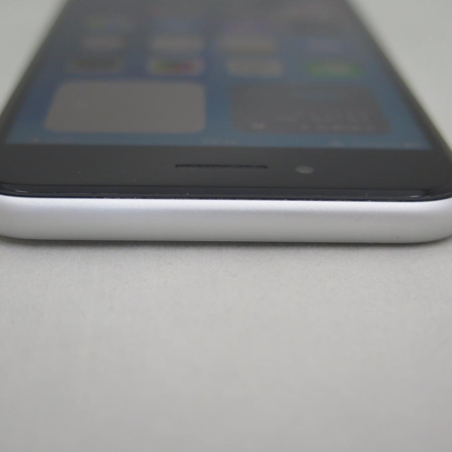 iPhone SE 2 第2世代 128GB ホワイト docomo SIMロック解除済