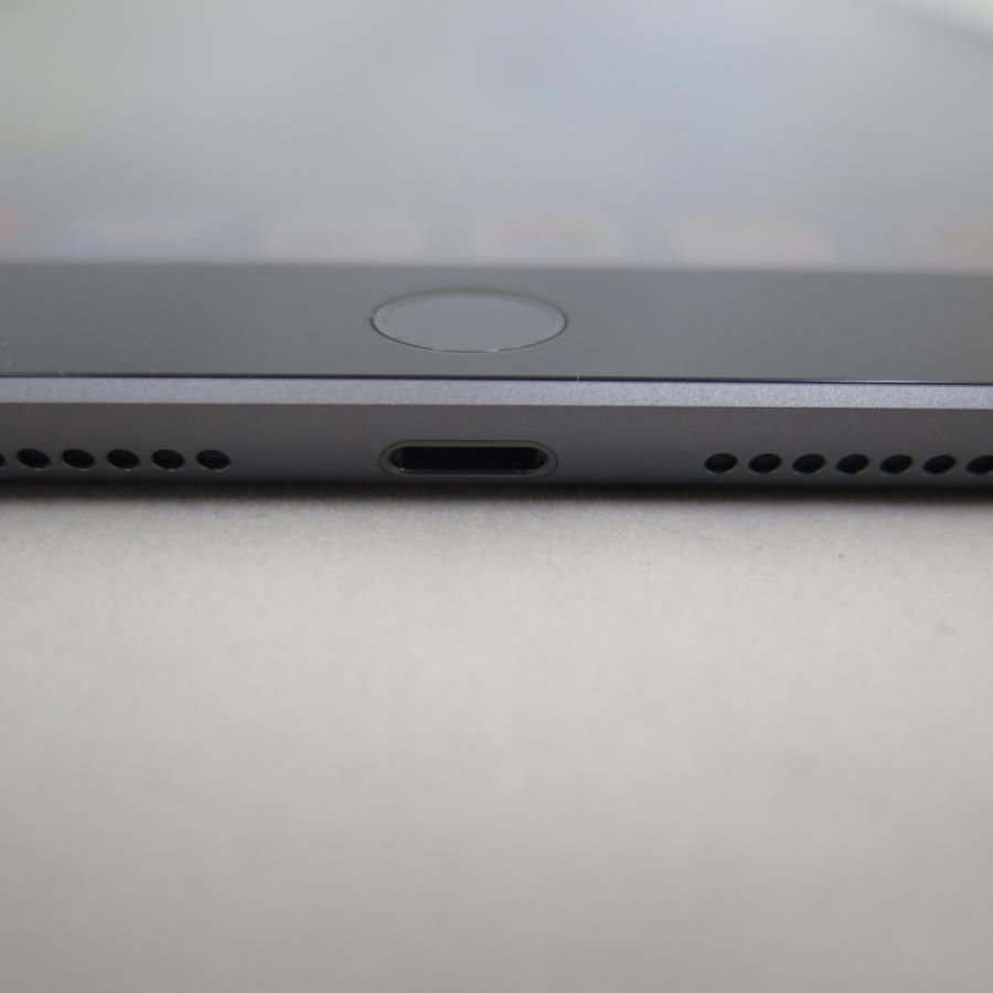 iPad 8 Wi-Fi＋Cellular 32GB スペースグレイ 第8世代 au SIMロック