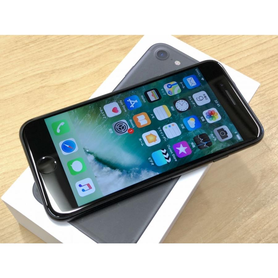 ◆キャンペーン【中古・超美品】docomo版 iPhone 7 128GB/ブラック【ネットワーク利用制限◯】MNCK2J/A 白ロム Apple 4.7インチ｜mobax