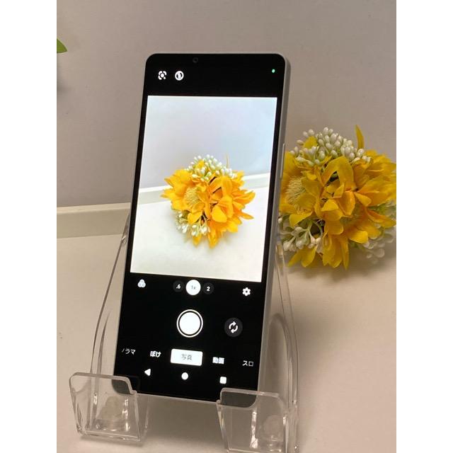 Xperia 10 VI SIMフリー SO-52E ドコモ ROM 128GB RAM 6GB [ホワイト