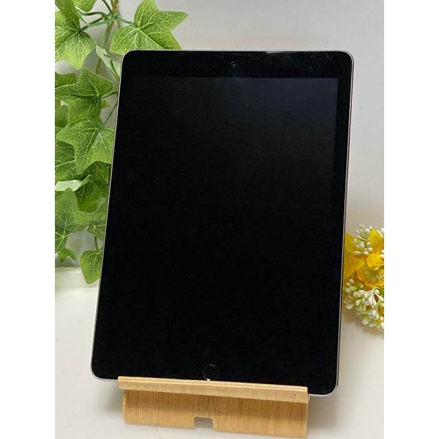 iPad Pro 9.7インチ 128GB バッテリー79% Wi-Fiモデル [MLMV2J/A