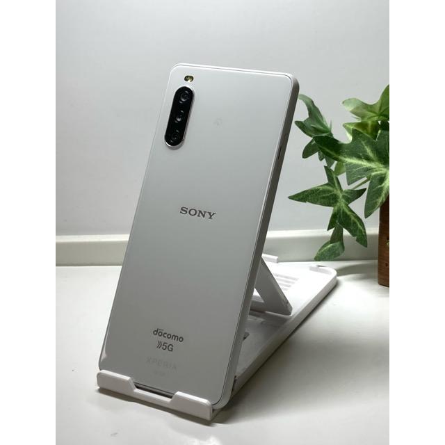 Xperia 良品 10 III SO-52B ホワイト☆ docomo SIMフリー バッテリー