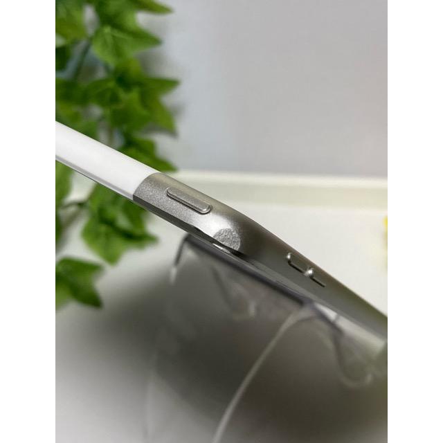 アップル 10.2インチ iPad 第8世代 MYMJ2J/A iPad Wi-Fi+Cellular 32GB シルバー  ドコモ SIMフリー バッテリー88％良好 A6641 | iPad | 04