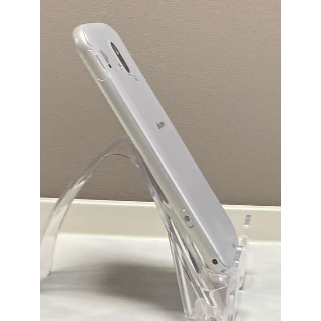 液晶美品 FCNT らくらくスマートフォン F-52B [64GB] docomo SIM