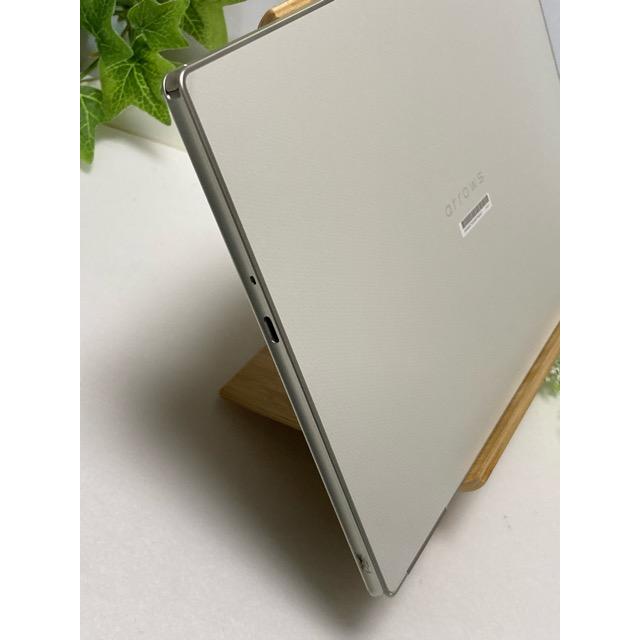 arrows Tab ドコモ F-02K ホワイト【SIMロック解除済】/ Android