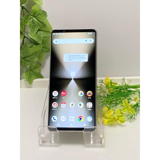 Sony Xperia 1 VI docomo SO-51E プラチナシルバー ヨドバシ.com - NTTドコモ エヌ・ティ・ティ・ドコモ Xperia 1 VI