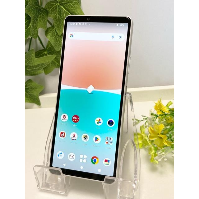 Xperia 使用少 新品同様☆ SIMフリー 10 IV SO-52C docomo [ホワイト