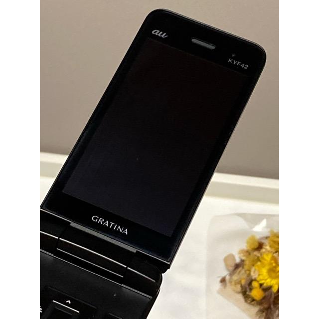 au携帯電話京セラKYF42美品 KYOCERA（京セラ） 美品 au by KDDI GRATINA KYF42 ブラック ☆SIM