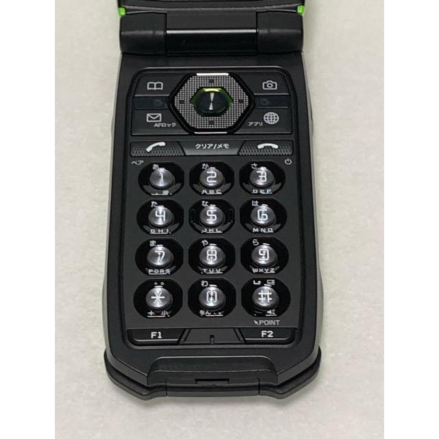 新品同様 京セラ G'zOne TYPE-XX KYY31 タフネスケータイ リキッドグリーン☆ au SIMフリー A9743の画像