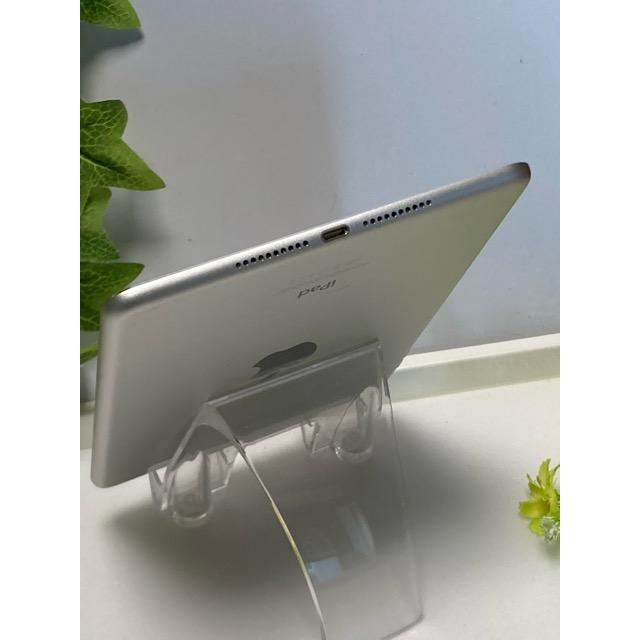 iPad mini SIMフリー 第4世代 Wi-Fi + Cellular 128GB シルバー MK772J