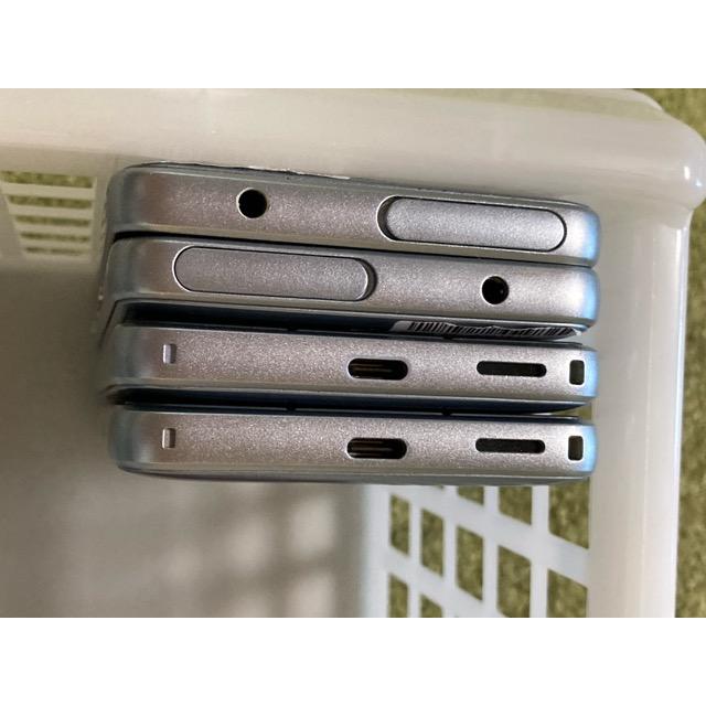 らくらくシリーズ 大特価☆ 京セラ BASIO3 KYV43 ブルー au SIMフリー