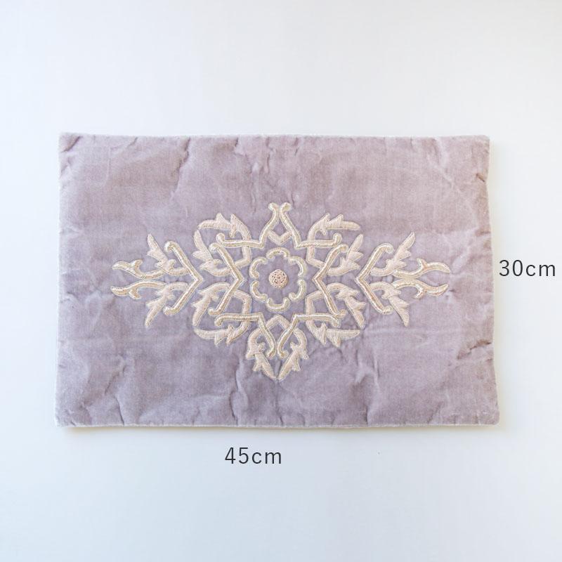 La deco ラ・デコ ビーズ 刺繍デザインクッションカバー シルバーモチーフ 30cm×45cm フレンチ雑貨 リビング雑貨の画像