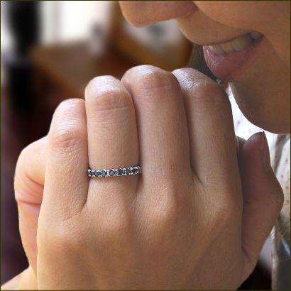 ダイヤモンド リング エタニティリング 0.5ｃｔ Nine Stone ブラックダイヤモンド ダイヤモンドリング 大粒 9石 K18WG Pt900でも作成可能の画像