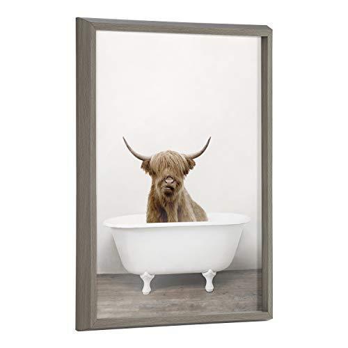 Kate And Laurel Blake Highland Cow In Tub カラーフレームプリントガラスウォールアート エイミー ピーターソン 並行輸入品 流行