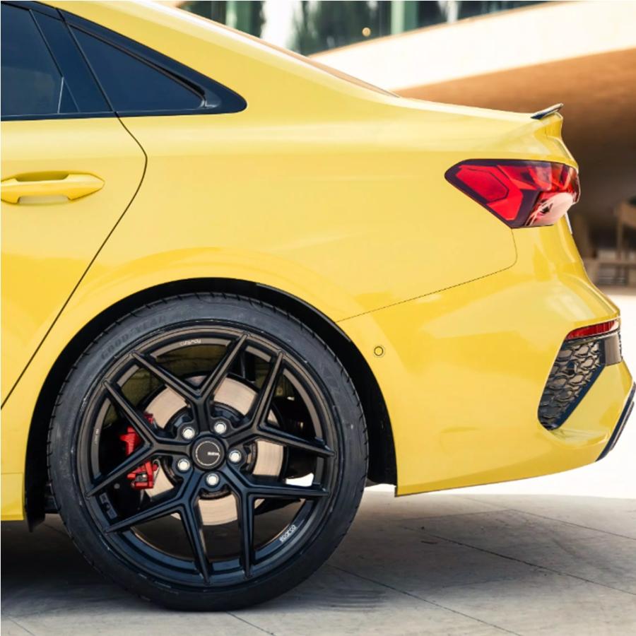 OZ SPARCO【スパルコ FF3】18ｘ8.0 ＋45 5H/114.3 マットブラック（MB）ｘ４本の画像