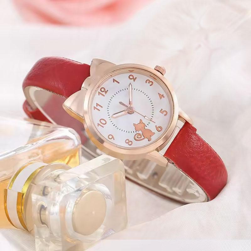 腕時計レディース安い 猫のデザイン腕時計 大人可愛いローズゴールドのネコ  クォーツで通勤向け |  | 09